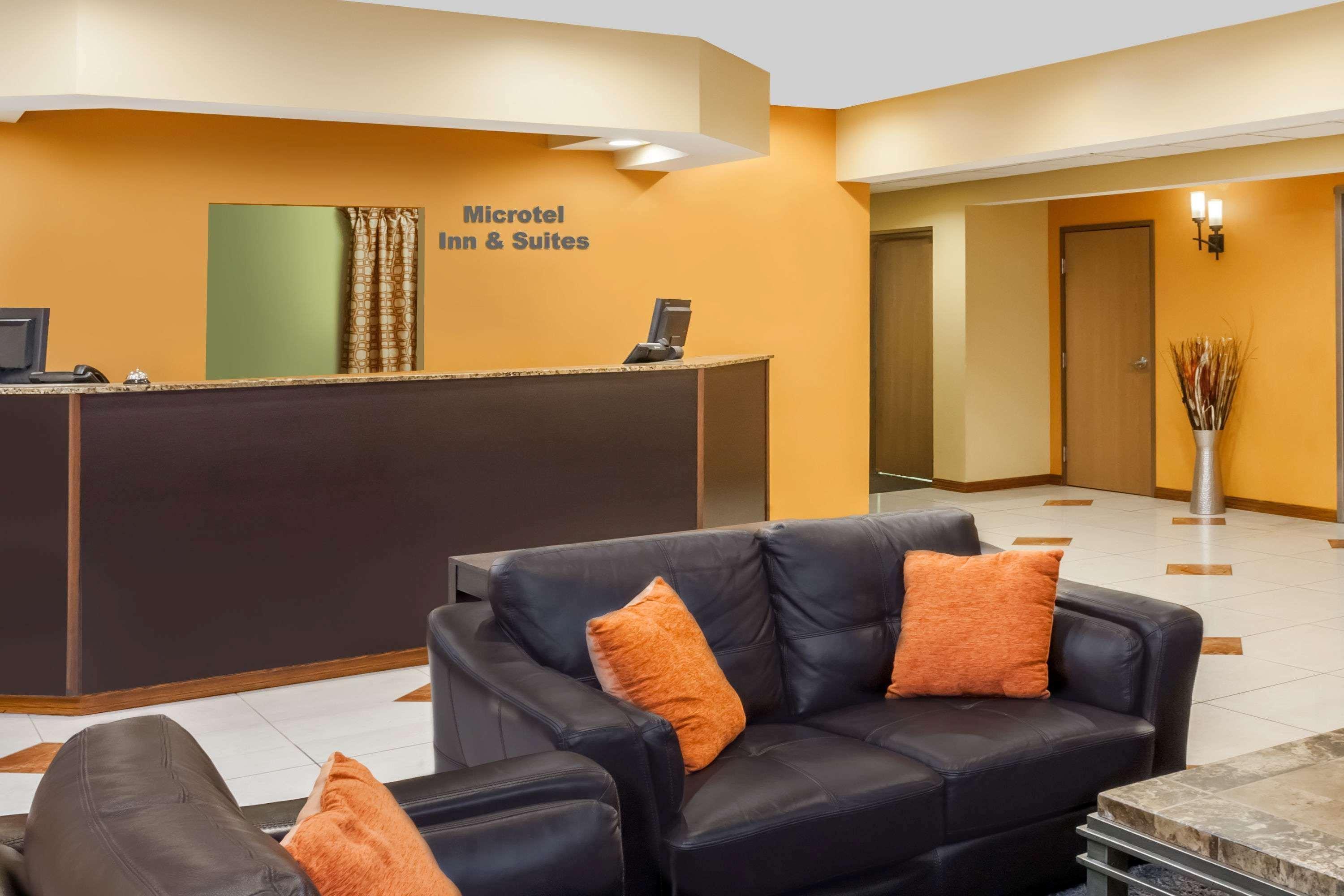 Microtel By Wyndham South Bend Notre Dame University Exterior photo